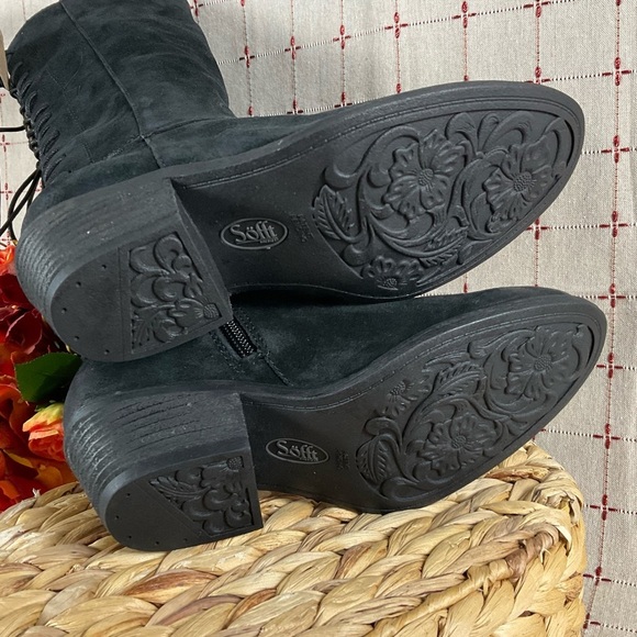 Aqua Sofft “Sharnell” Black Suede Knee High Boots Lace Up Back Water Resistant 6 - Picture 5 of 9